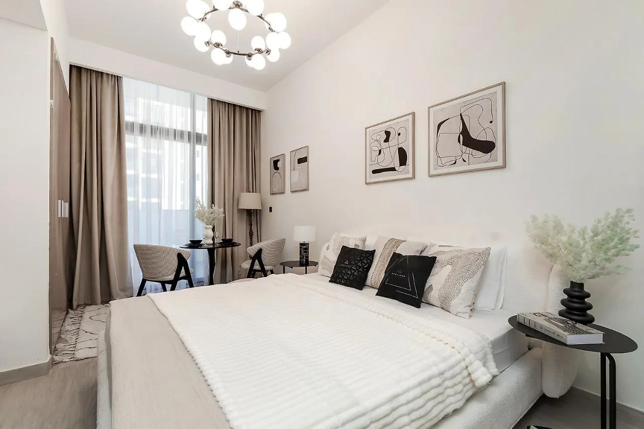Apartment Modern Studio In Azizi Riviera Dubai