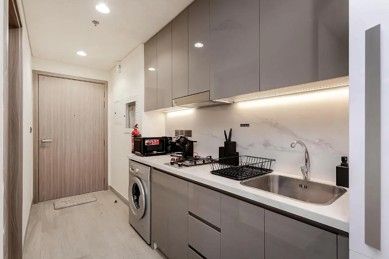 Modern Studio In Azizi Riviera Dubai 0*,  United Arab Emirates